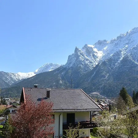 Ferienwohnung Kobor * Mittenwald